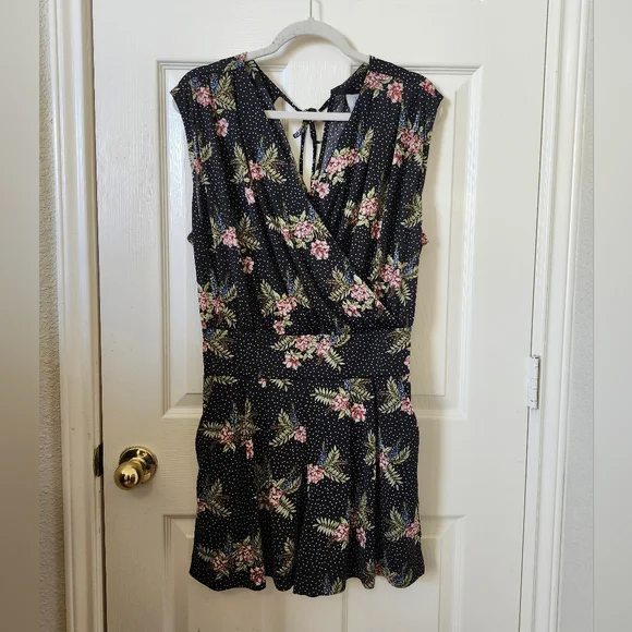 CAbi Black Pink Floral Polka Dot Jumpsuit W Pockets L - Picture 2 of 9